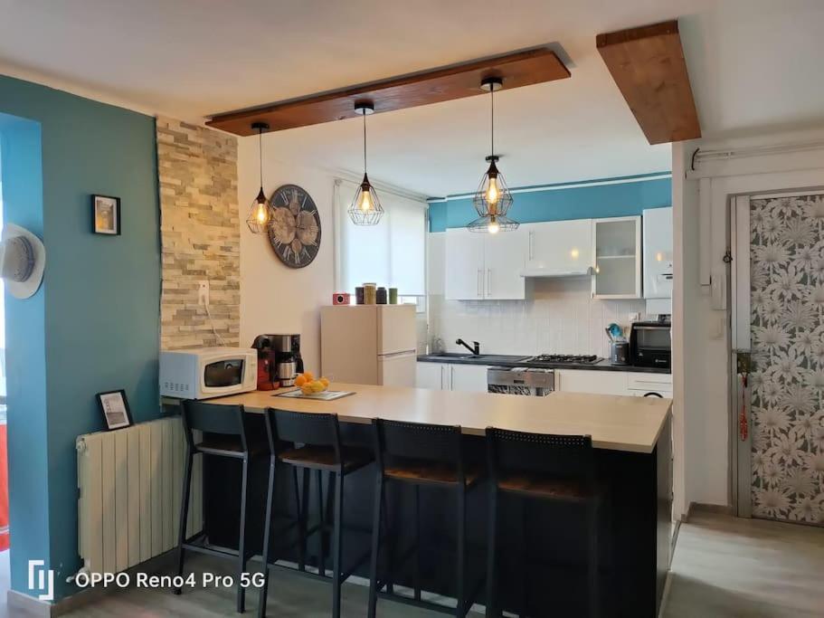 Grand T2 Esprit Loft Coeur De Ville Sete Exterior photo