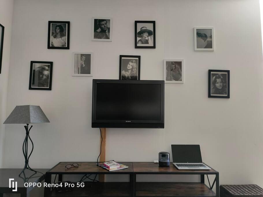 Grand T2 Esprit Loft Coeur De Ville Sete Exterior photo