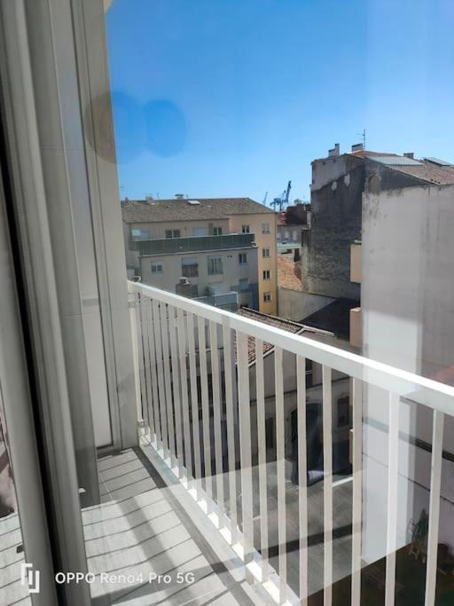 Grand T2 Esprit Loft Coeur De Ville Sete Exterior photo